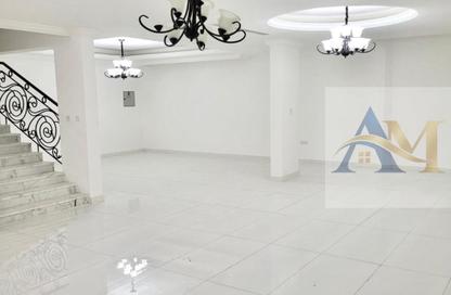 Villa - 4 - 6 for rent in Hoshi 1 - Hoshi - Al Badie - Sharjah Villa - 4 - 6 for rent in Hoshi 1 - Hoshi - Al Badie - Sharjah