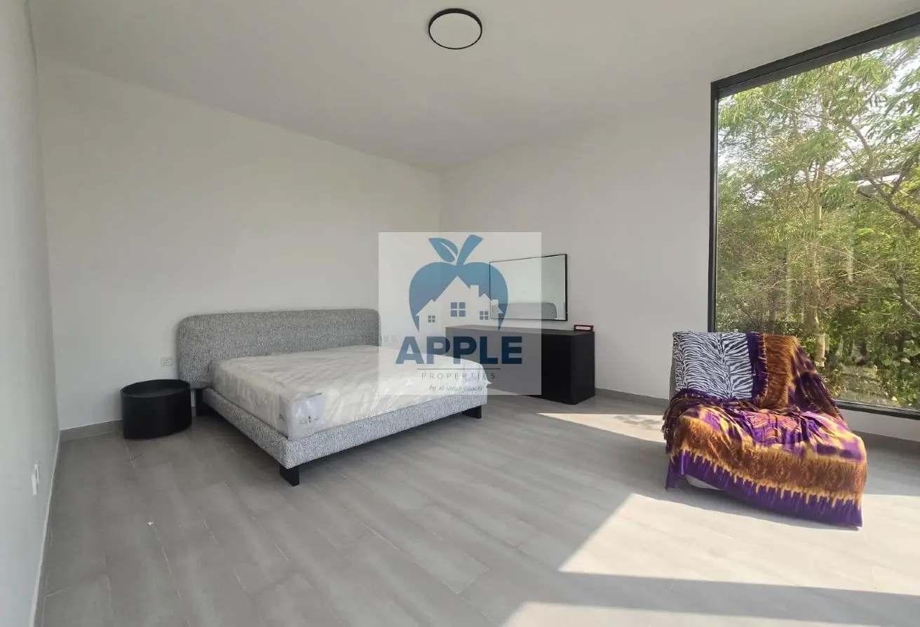 156894111 - Property Main Image