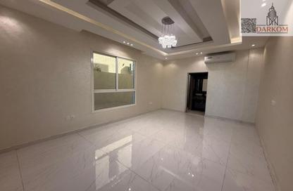 Villa - 4 - 6 for sale in Al Helio Downtown - Al Helio - Ajman Villa - 4 - 6 for sale in Al Helio Downtown - Al Helio - Ajman