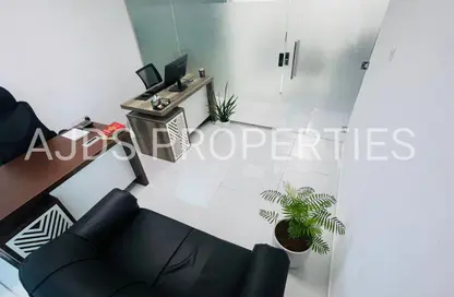 Office Space - 1 Bedroom - 1 Bathroom for rent in Aspin Tower - Sheikh Zayed Road - Dubai