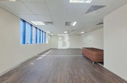 Office Space - Studio - 1 Bathroom for rent in Al Neem Tower - Khalifa Street - Abu Dhabi