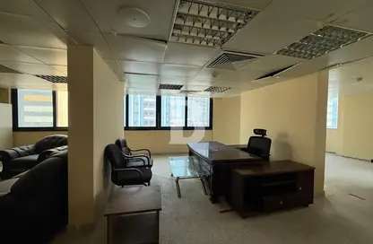 Office Space - Studio - 1 Bathroom for rent in Al Neem Tower - Khalifa Street - Abu Dhabi