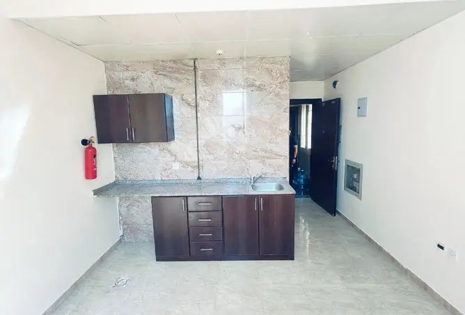 165602301 - Property Image 2