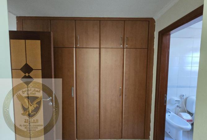 98694757 - Property Image 2