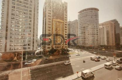 Apartment - 1 Bedroom - 2 Bathrooms for rent in Global Tower - Electra Street - Abu Dhabi Apartment - 1 Bedroom - 2 Bathrooms for rent in Global Tower - Electra Street - Abu Dhabi