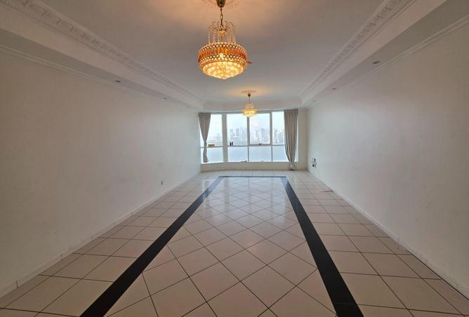 111423425 - Property Main Image