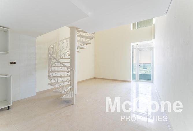 54386799 - Property Image 3