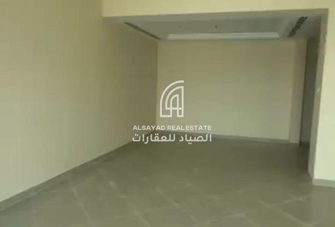 53584017 - صورة العقار 2