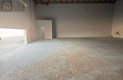 Warehouse - Studio - 1 Bathroom for rent in Umm Al Thuoob - Umm Al Quwain