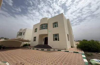Villa - 5 Bedrooms - 7+ Bathrooms for rent in Al Hili - Al Ain