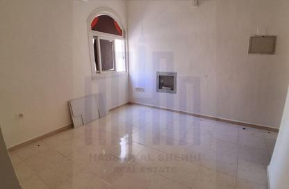 Apartment - Studio - 1 for rent in Fire Station Road - Muwaileh - Sharjah