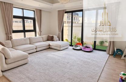Villa - 4 - 6 for sale in Al Hooshi Villas - Hoshi - Al Badie - Sharjah Villa - 4 - 6 for sale in Al Hooshi Villas - Hoshi - Al Badie - Sharjah