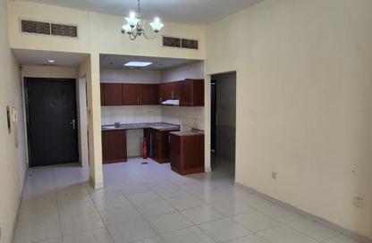 Apartment - 2 - 2 for rent in Paradise Lakes Tower B9 - Paradise Lakes Towers - Emirates City - Ajman