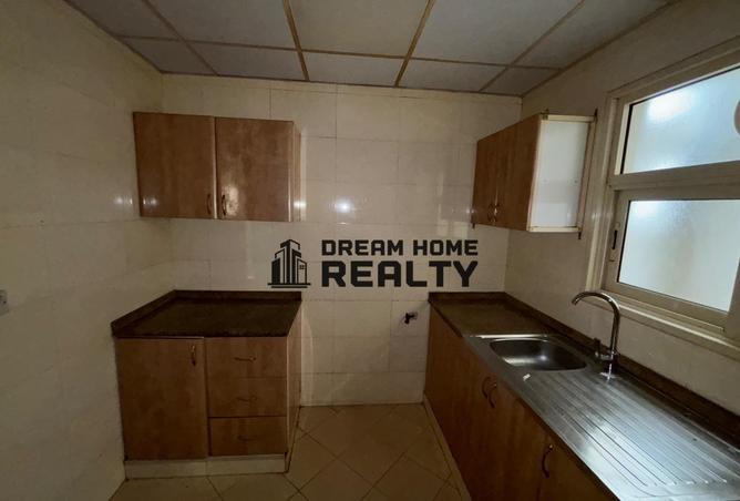 121111124 - Property Image 2