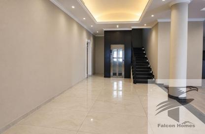 Villa - 5 Bedrooms - 6 Bathrooms for rent in Nad Al Sheba Villas - Nad Al Sheba 3 - Nad Al Sheba - Dubai Villa - 5 Bedrooms - 6 Bathrooms for rent in Nad Al Sheba Villas - Nad Al Sheba 3 - Nad Al Sheba - Dubai
