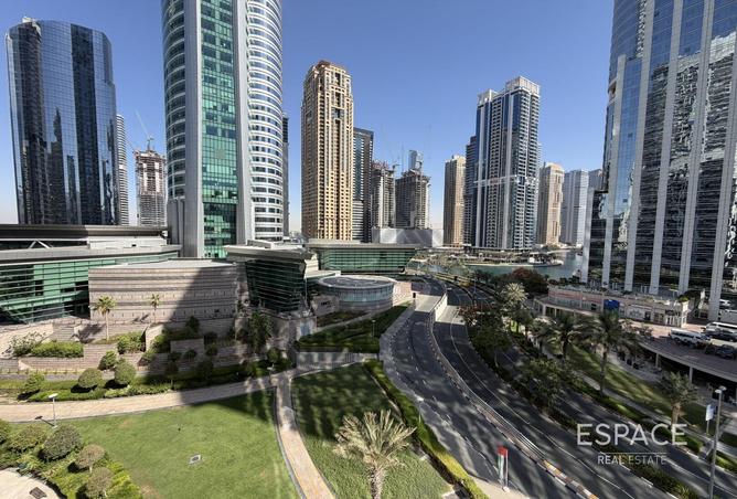 98679969 - Property Image 3
