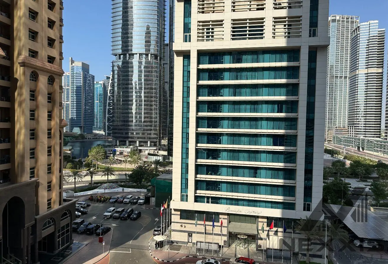 163264740 - Property Main Image