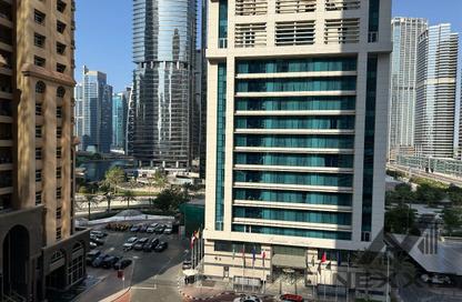 Apartment - Studio - 1 for rent in Goldcrest Views 2 - JLT Cluster J - Jumeirah Lake Towers - Dubai