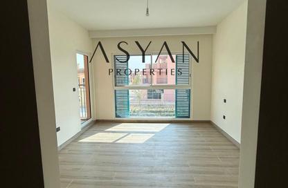 Townhouse - 5 - 5 for rent in Nice - Damac Lagoons - Dubai