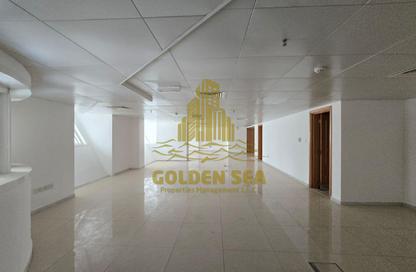 Office Space - Studio - 1 for rent in Cornich Al Khalidiya - Al Khalidiya - Abu Dhabi