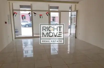 Retail - Studio - 1 Bathroom for rent in Building Y01 - England Cluster - International City - Dubai