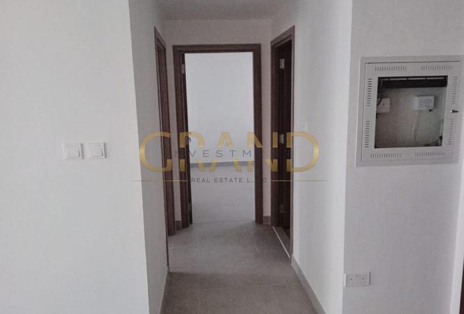 120647351 - Property Image 3