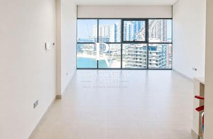 Apartment - 3 Bedrooms - 2 Bathrooms for rent in Radiant Square - City Of Lights - Al Reem Island - Abu Dhabi Apartment - 3 Bedrooms - 2 Bathrooms for rent in Radiant Square - City Of Lights - Al Reem Island - Abu Dhabi