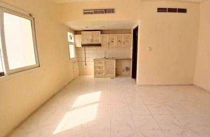 Apartment - Studio - 1 Bathroom for rent in Fire Station Road - Muwaileh - Sharjah