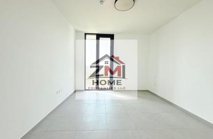 Apartment - 2 Bedrooms - 3 Bathrooms for rent in The Boulevard 2 - Aljada - Sharjah