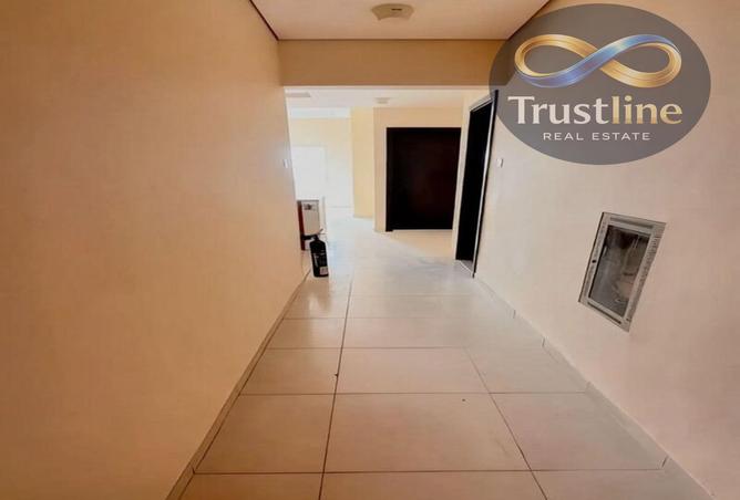 77163899 - صورة العقار 2