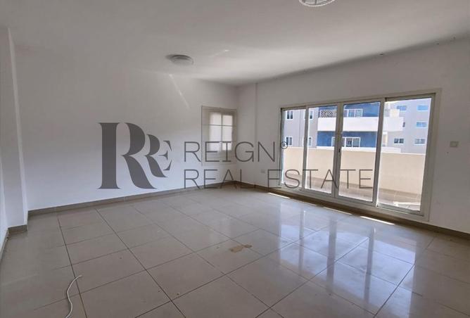 VACANT 15th JUNE 3BR APT TYPE B READY TO MOVE — photo 2