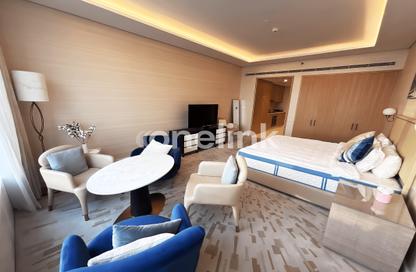Apartment - Studio - 1 for rent in The Palm Tower - Palm Jumeirah - Dubai Apartment - Studio - 1 for rent in The Palm Tower - Palm Jumeirah - Dubai