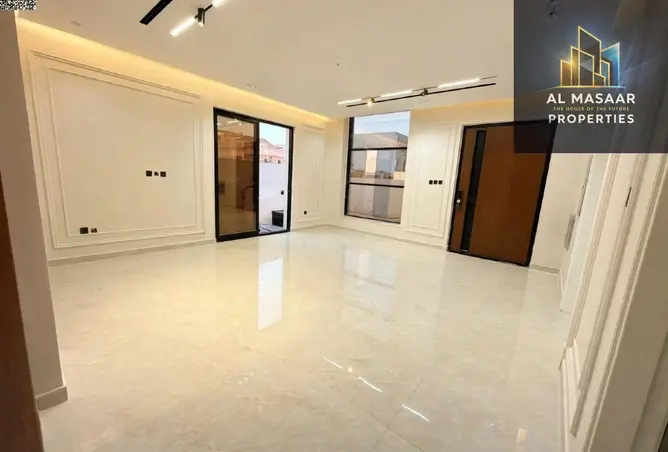 163702532 - Property Image 2