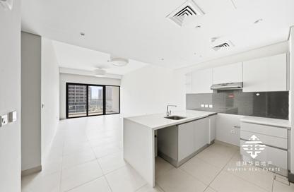 Apartment - 2 - 3 for rent in SOL Avenue - Business Bay - Dubai