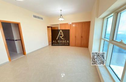 Apartment - 3 Bedrooms - 4 Bathrooms for rent in Al Rumailah building - Al Rumailah 2 - Al Rumaila - Ajman