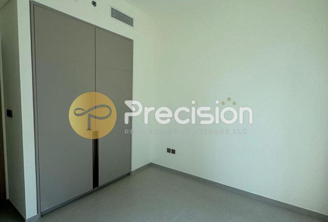 54925848 - صورة العقار 3