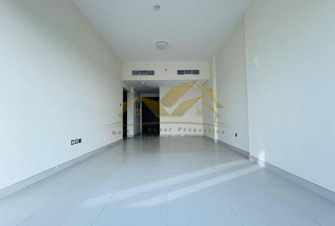 54934992 - Property Main Image