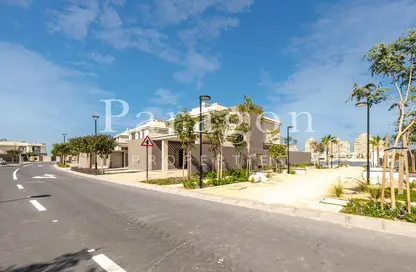Townhouse - 2 Bedrooms - 4 Bathrooms for sale in Falcon Island South - Falcon Island - Al Hamra Village - Ras Al Khaimah