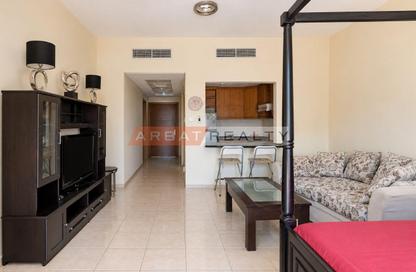 Apartment - Studio - 1 for rent in Building 193 - Mogul Cluster - Discovery Gardens - Dubai
