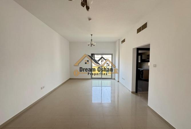 102413388 - Property Main Image