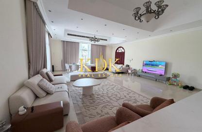 Villa - 4 Bedrooms - 4 Bathrooms for rent in Al Barsha 3 Villas - Al Barsha 3 - Al Barsha - Dubai