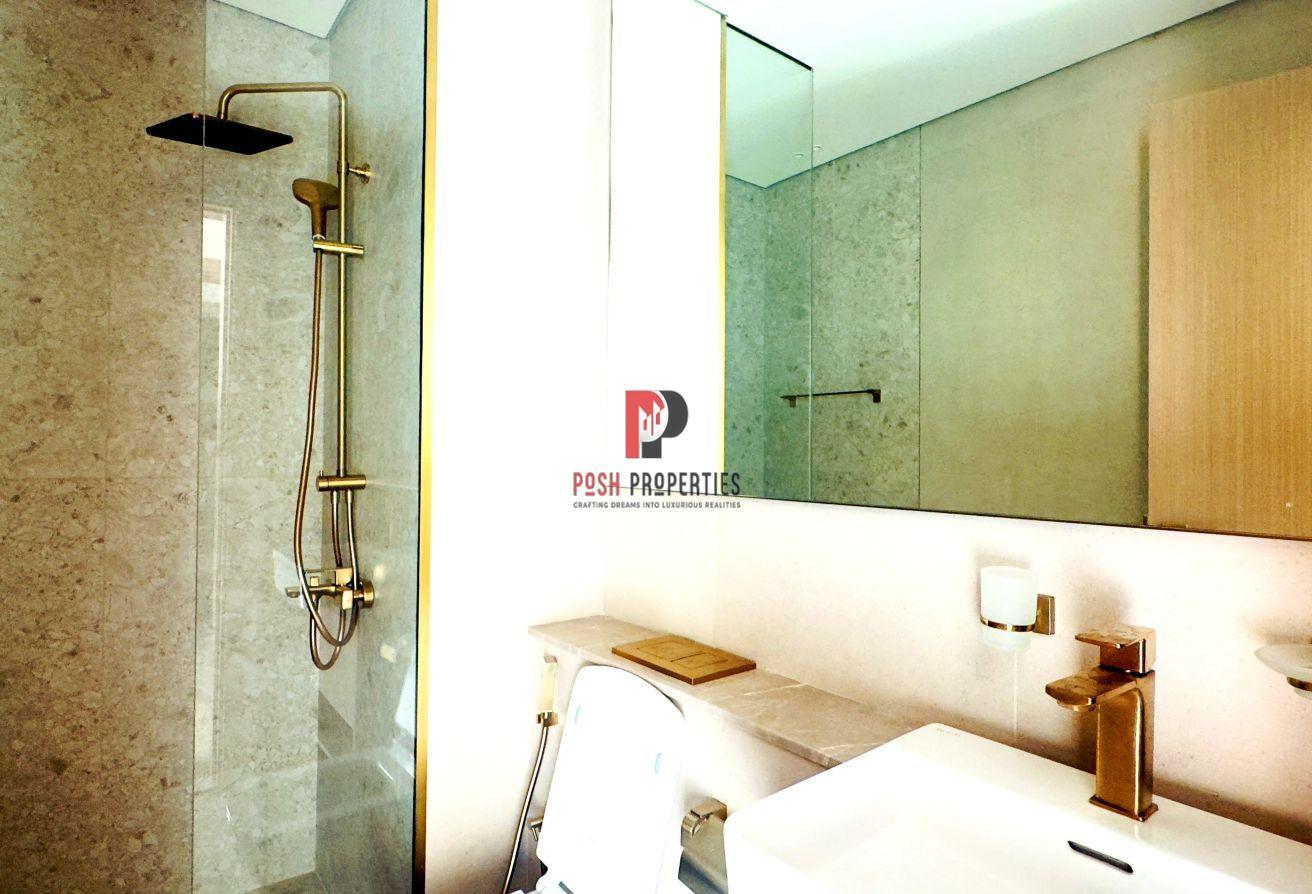 PREMIUM QUALITY l COMMUNITY VIEW l PRIME LOCATION photo 9