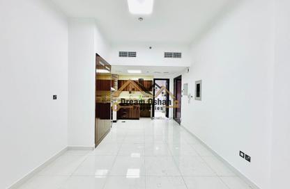 Apartment - Studio - 6 Bathrooms for rent in Arabian Gate - Dubai Silicon Oasis - Dubai