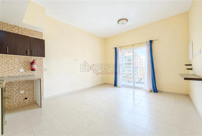 Well-Maintained Studio | Open Views | Vacant Unit photo 3