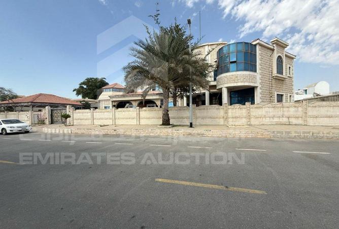 56532361 - Property Image 3