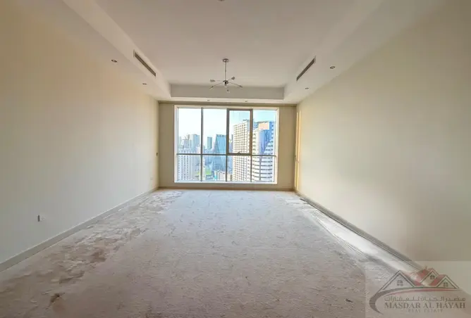 100854855 - Property Image 2
