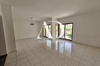 Villa - 4 Bedrooms - 4 Bathrooms for rent in Al Ferdous 1 - Al Safa 1 - Al Safa - Dubai Villa - 4 Bedrooms - 4 Bathrooms for rent in Al Ferdous 1 - Al Safa 1 - Al Safa - Dubai