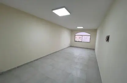 Apartment - 1 Bathroom for rent in Batha Al Hayer - Al Ain Industrial Area - Al Ain