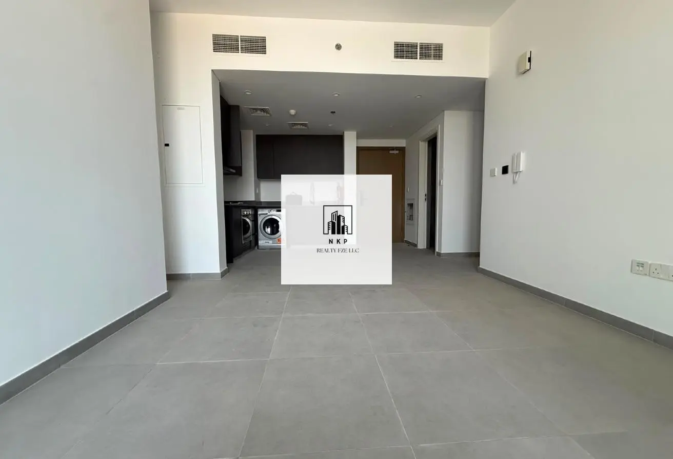 128821858 - Property Main Image