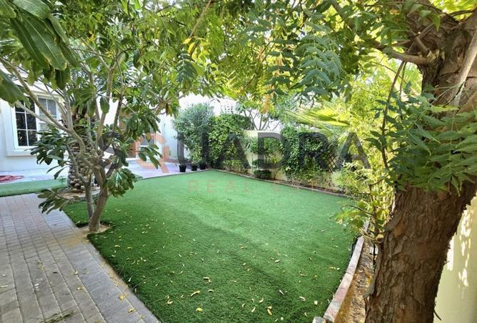 100824160 - Property Main Image